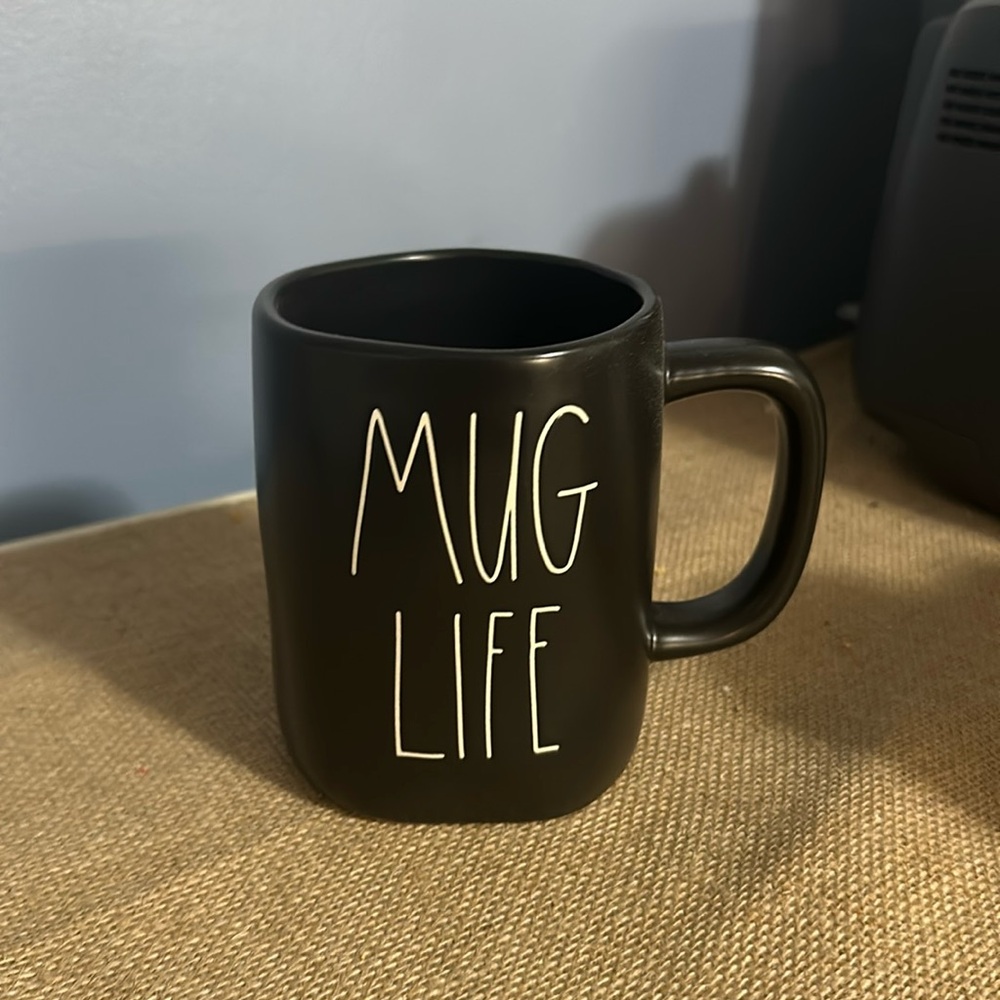 Rae Dunn mug life